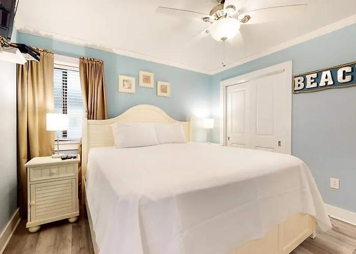The Castaways Apartment