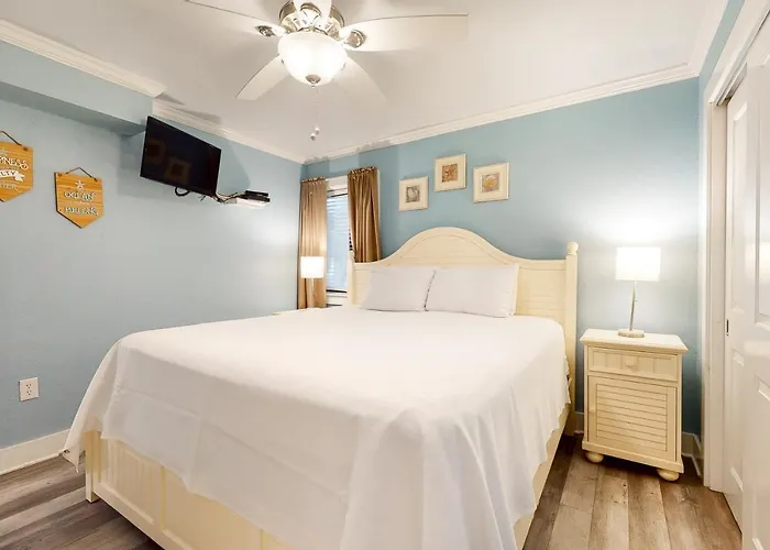 The Castaways Apartment Gulf Shores