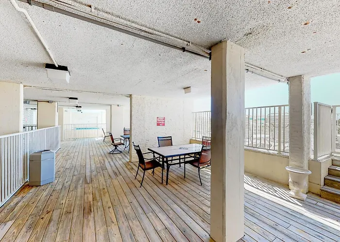 The Castaways Apartment
