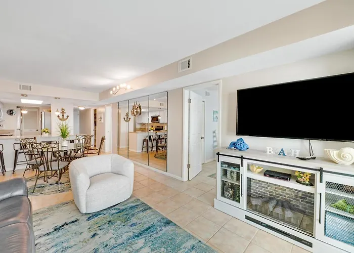 The Castaways Apartment Gulf Shores